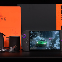 OneXPlayer X2 Mini Pro开售：2499美元，但CPU核心数被砍半